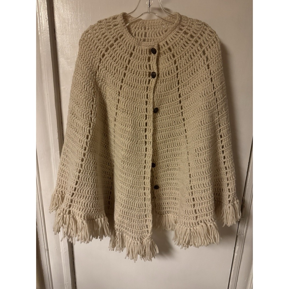VNG Handmade Late 1960-1970 Crochet Poncho With Buttons Cream Color With Fringe‎